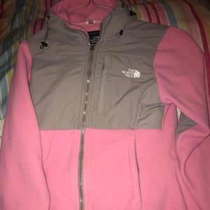 Women’s north face small